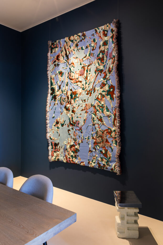 Brain Flash in dinningroom - Sina Dyks